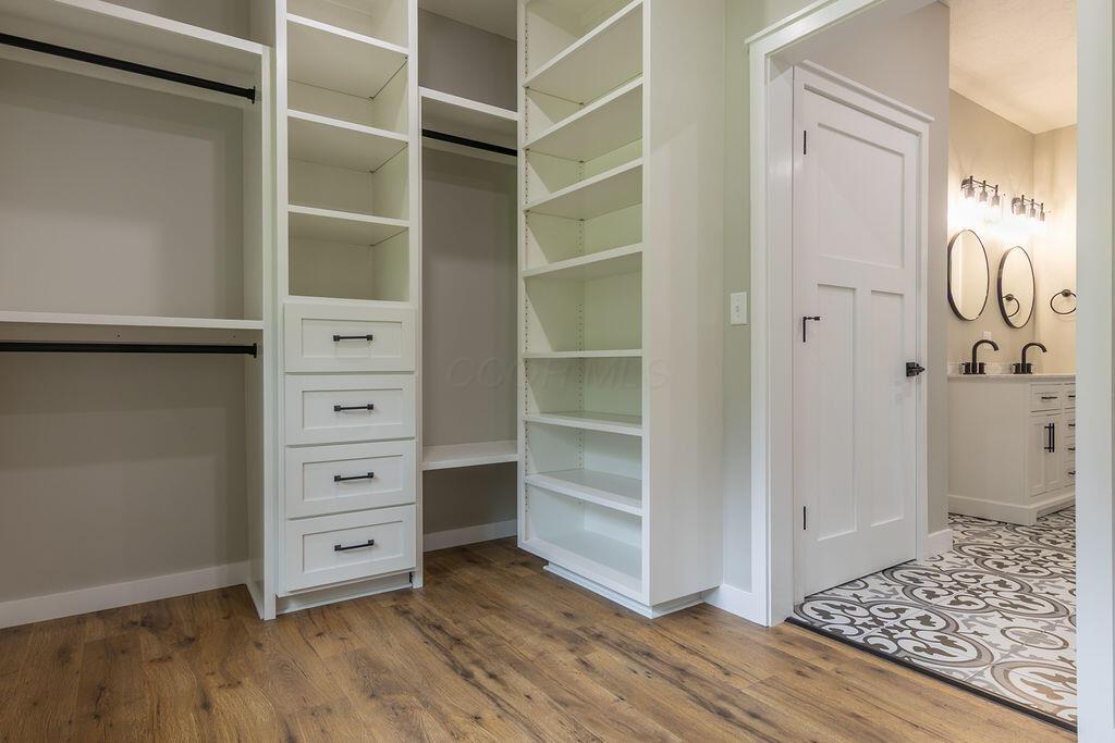 21650 Lake Road Glouster, OH 45732 - Photo 60 of 77 Master Walk in closet
