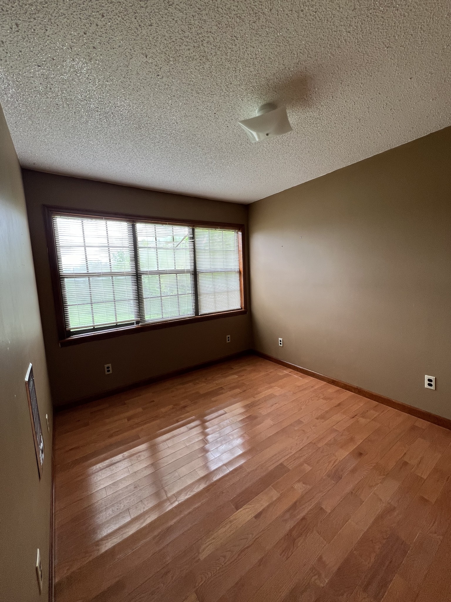 13254 Galen Road Lafayette, TN 37083 - Photo 11 of 19 a view of an empty room with a window