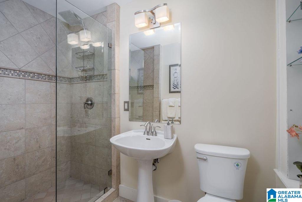 951 Linwood Road Birmingham, AL 35222 - Photo 25 of 41