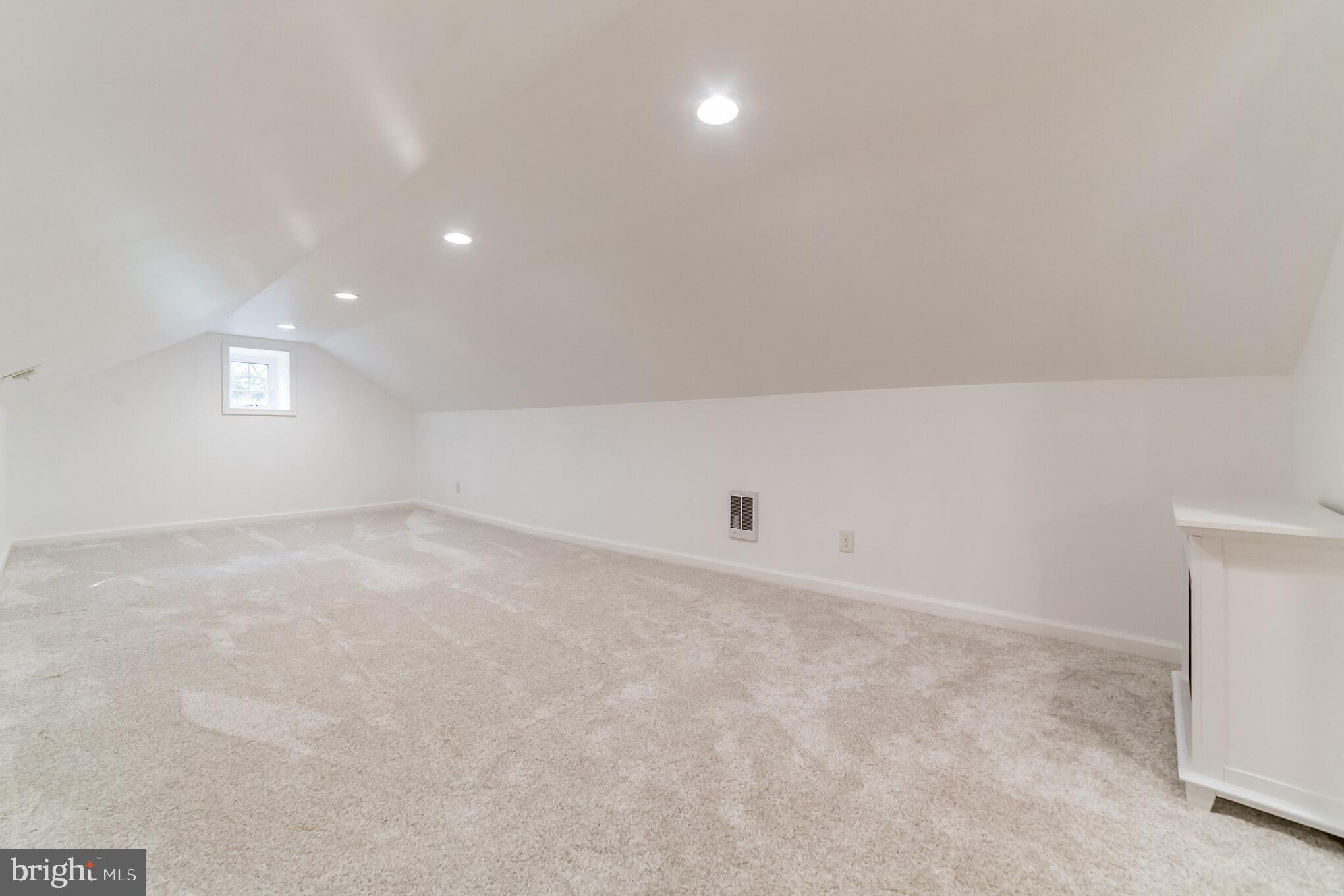 1502 Flat Rock Road Penn Valley, PA 19072 - Photo 21 of 28 Finished Third Floor