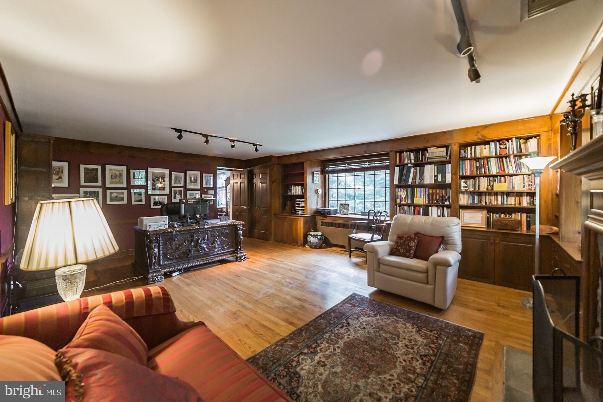 1502 Flat Rock Road Penn Valley, PA 19072 - Photo 6 of 28 Library