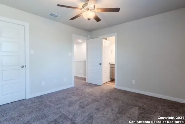 $1,495 | 127 Damon Divide, San Antonio, TX 78253