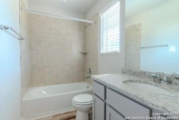 $1,495 | 127 Damon Divide, San Antonio, TX 78253