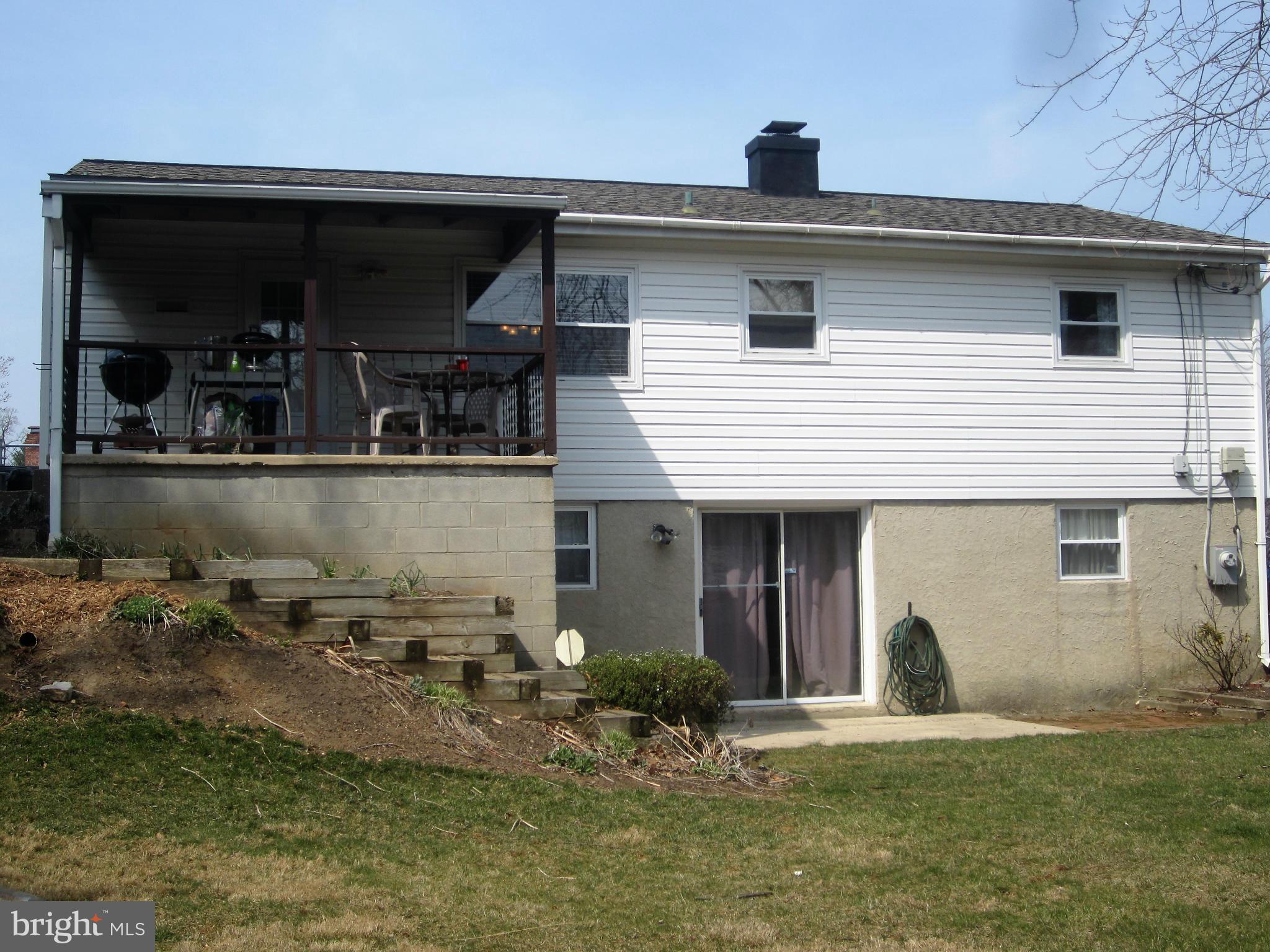 1215 Redcliffe Road Catonsville, MD 21228 - Photo 20 of 21 Exterior (Rear)