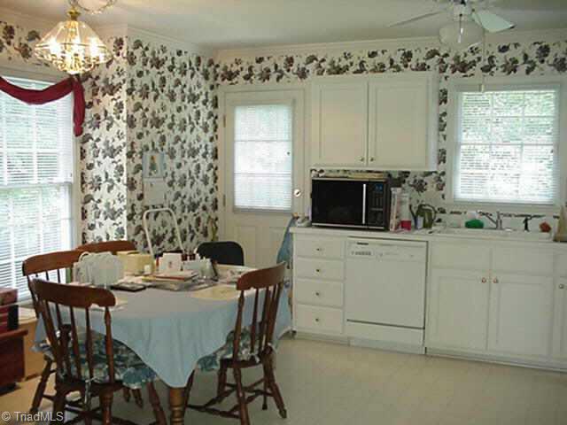 1916 Malone Road, Unit E Burlington, NC 27215 - Photo 2 of 8 Other.