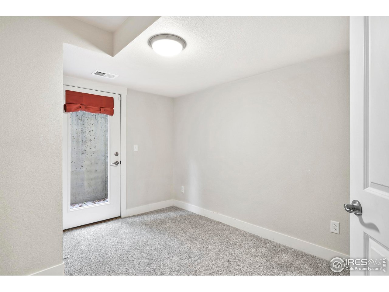 409 Terry Street, Unit B Longmont, CO 80501 - Photo 18 of 31