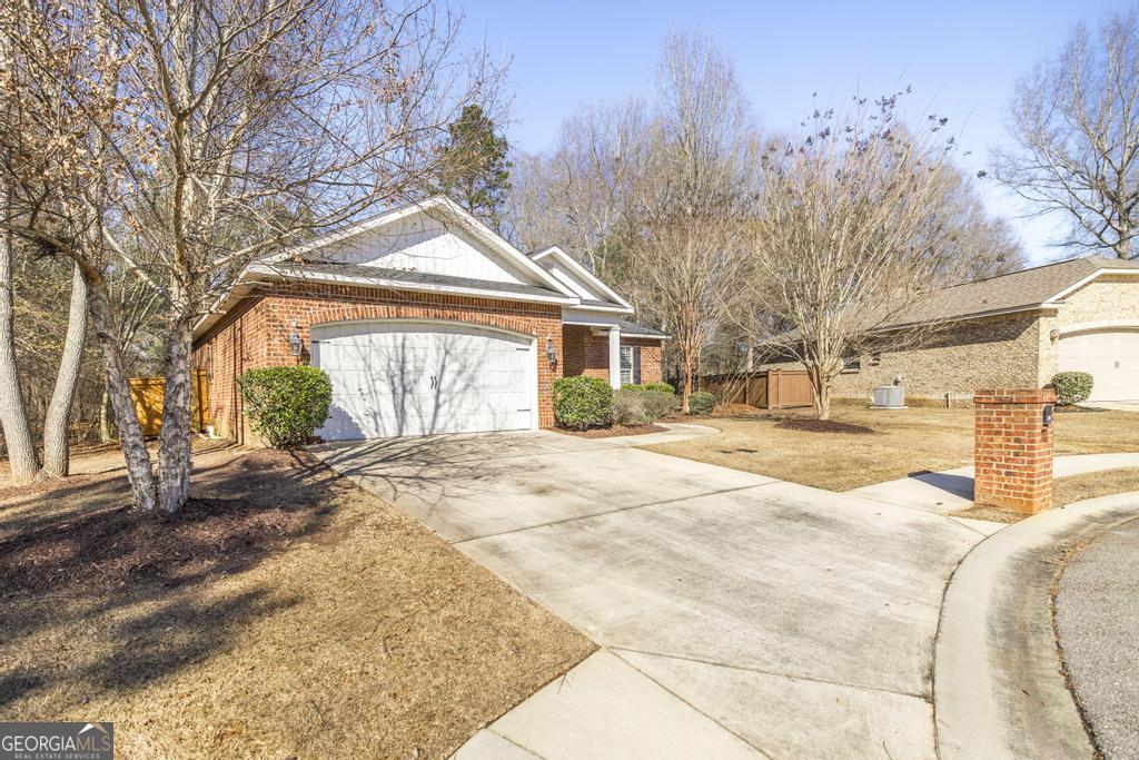 206 Londe Lane Perry, GA 31069 - Photo 2 of 30