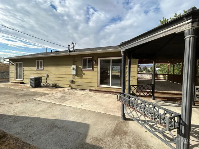 $399,000 | 1031 16th Avenue, Clarkston, WA 99403