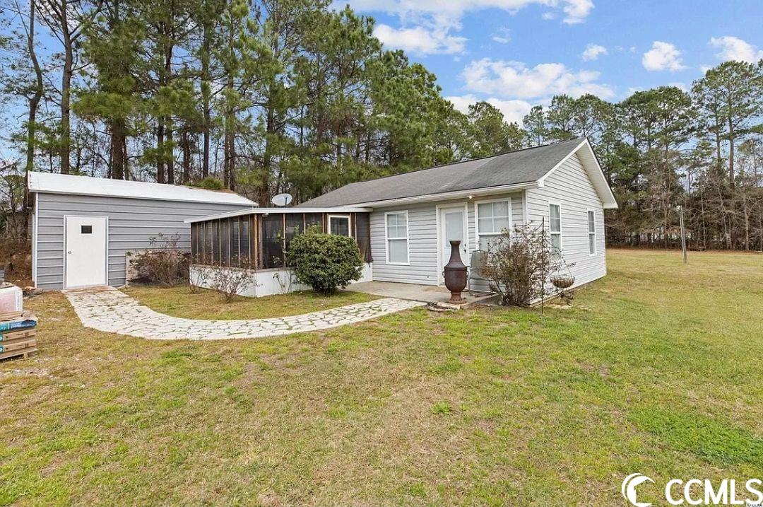1276 Dipping Vat Road Galivants Ferry, SC 29544 - Photo 2 of 34 Gallery Image 2