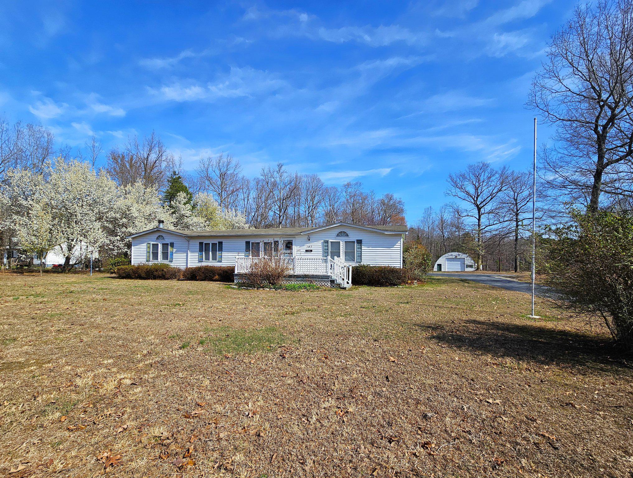 147 Old County Road Mineral, VA 23117 - Photo 2 of 35 Charming 3BR/2BA home w/over 1,800 fin. sq. ft.