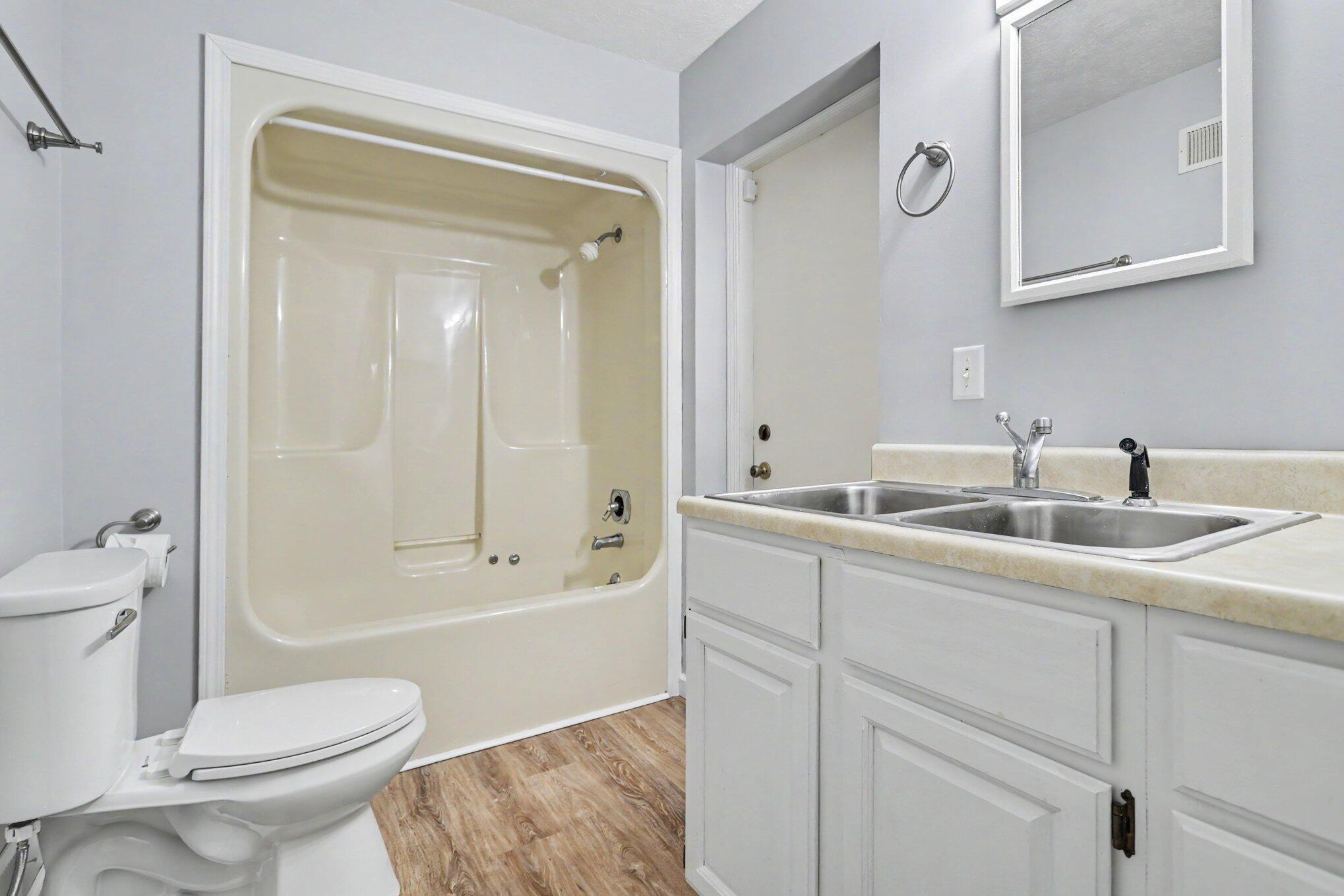 2985 West Kirby Road Battle Creek, MI 49017 - Photo 21 of 31 018_file_8724
