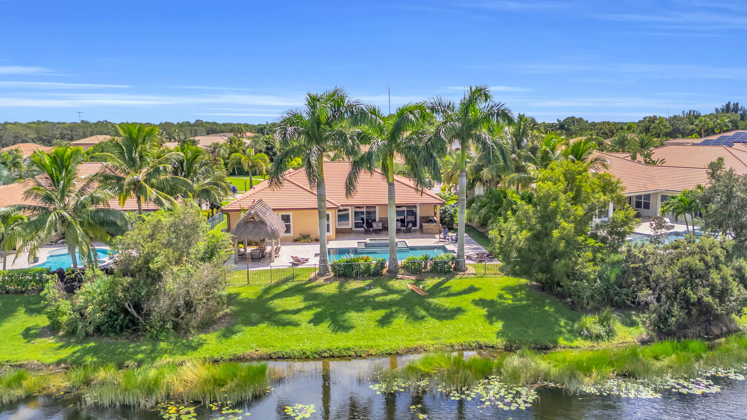 324 Rudder Cay Way Jupiter, FL 33458 - Photo 2 of 59 2_dji_20250924141030_0483_d