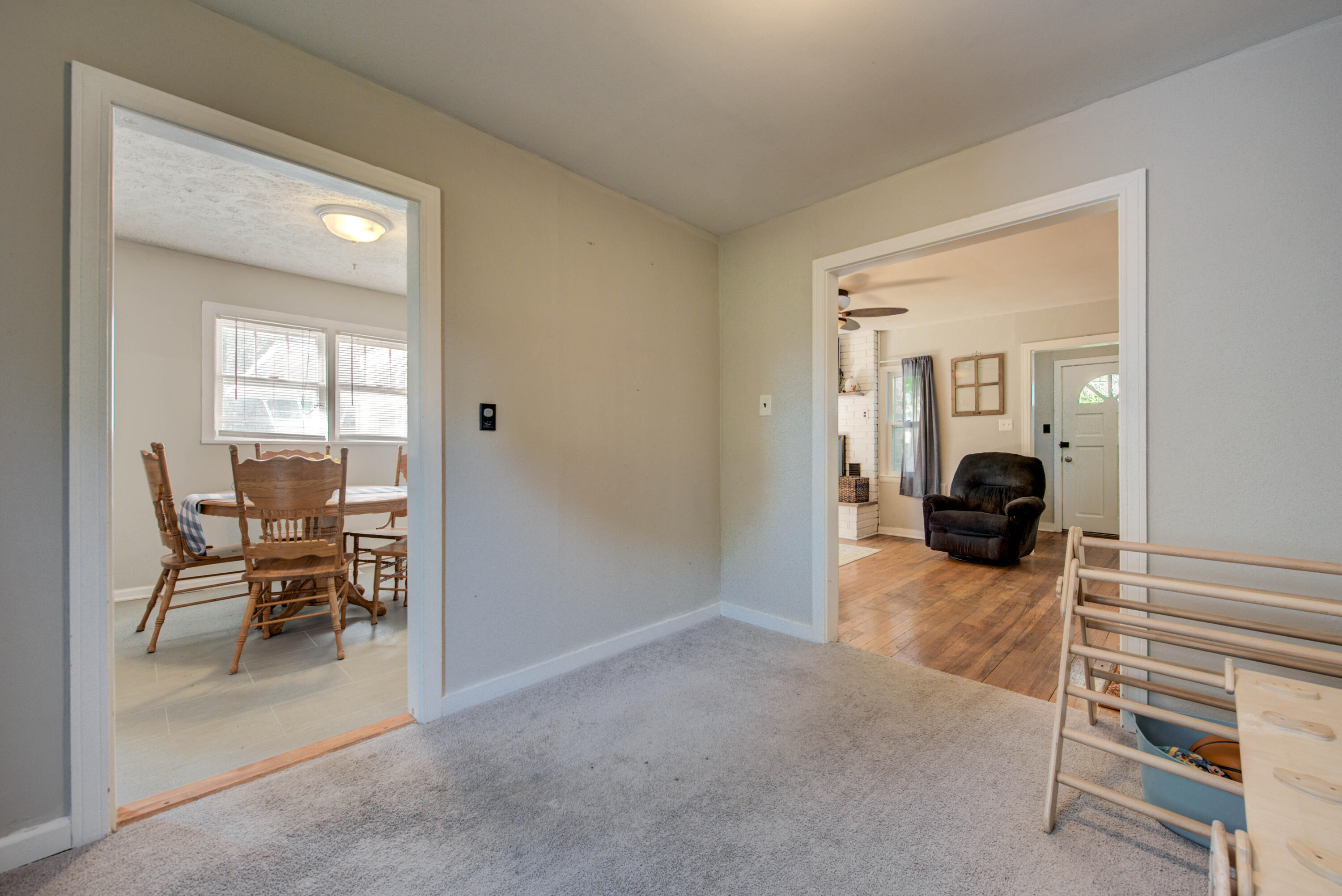 5004 Clover Road Knoxville, TN 37912 - Photo 8 of 33 8