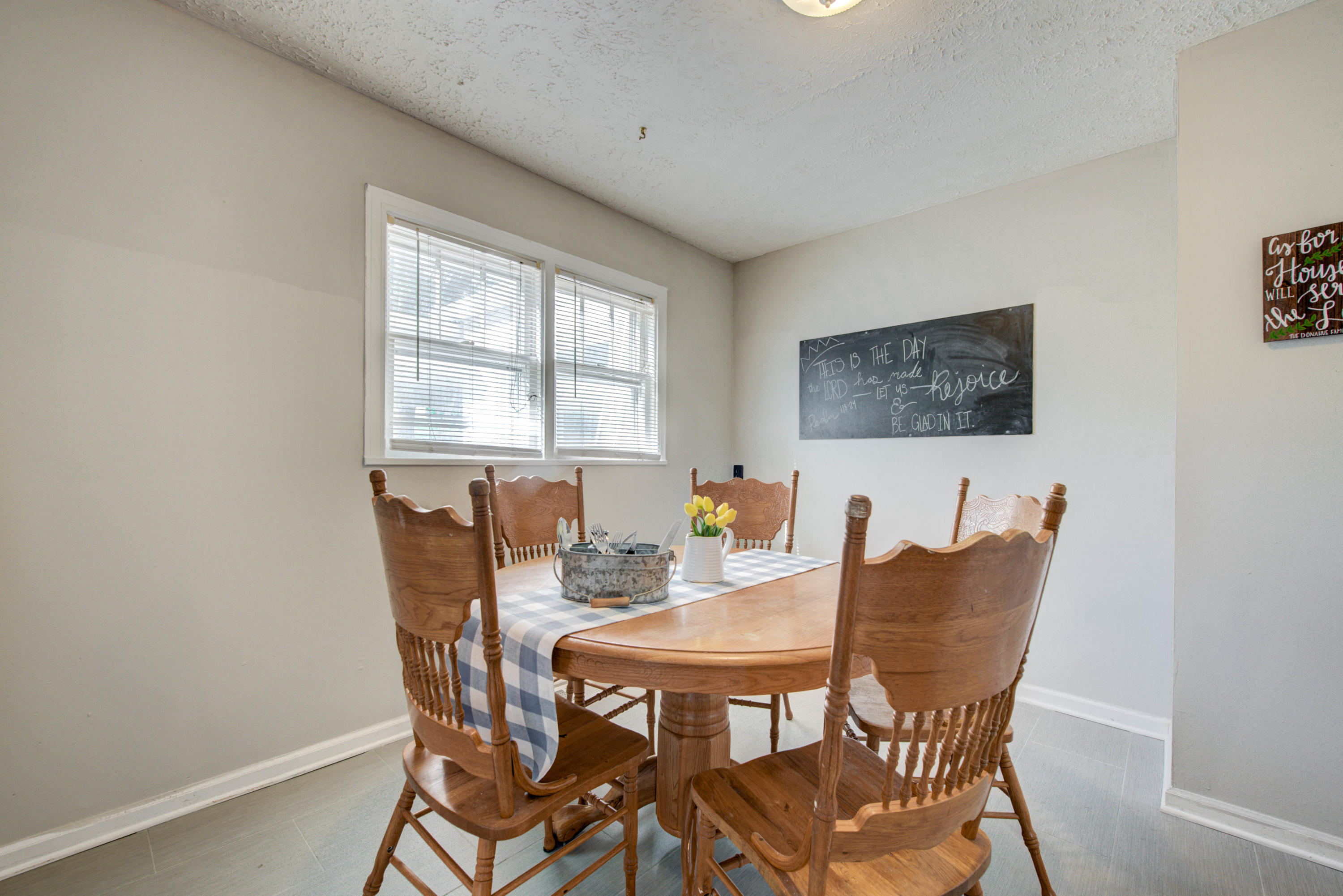 5004 Clover Road Knoxville, TN 37912 - Photo 9 of 33 9