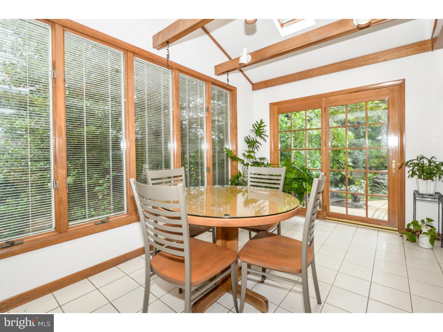 1470 Huntingdon Road Abington, PA 19001 - Photo 14 of 25 Breakfast Room