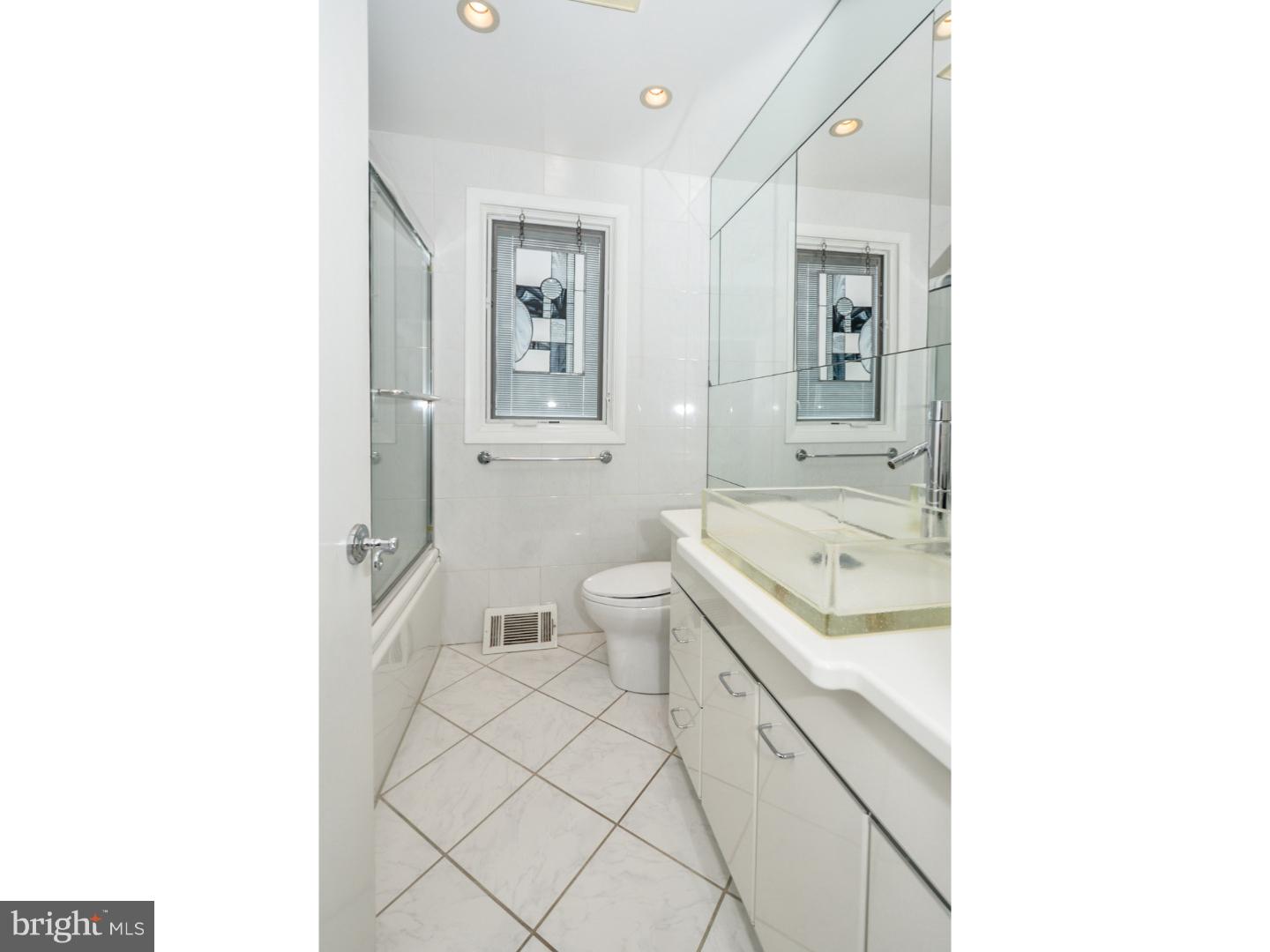 1470 Huntingdon Road Abington, PA 19001 - Photo 25 of 25 Bathroom