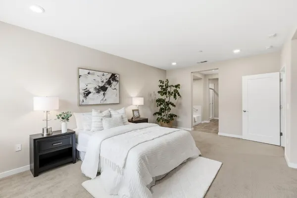 $1,288,000 | 1053 Dewberry Place, Unit 304, San Jose, CA 95131