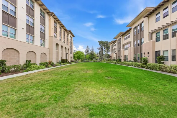 $1,288,000 | 1053 Dewberry Place, Unit 304, San Jose, CA 95131