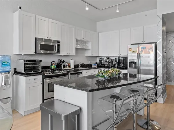 $3,700 | 150 East Robinson Street, Unit 2906, Orlando, FL 32801