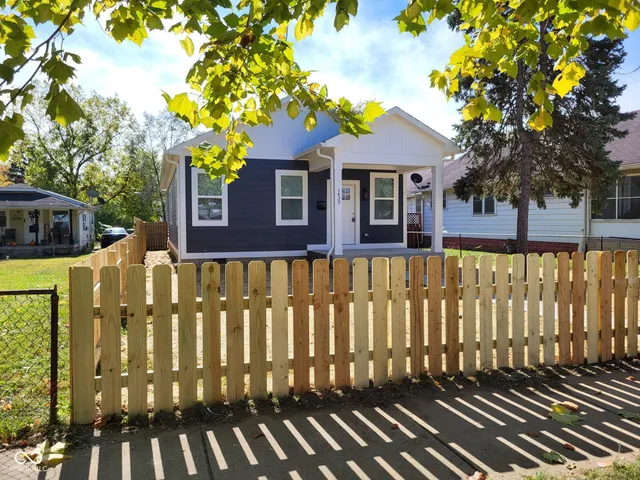 $1,850 | 1433 West Pruitt Street, Indianapolis, IN 46208