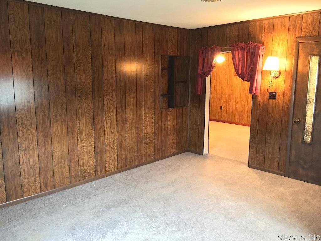 111 Box Kane, IL 62054 - Photo 5 of 11 Gallery Image 5