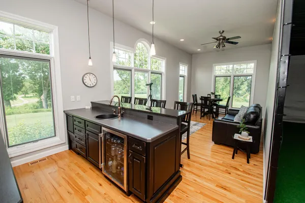 $849,900 | 241 Cottonwood Cove, Lynd, MN 56157