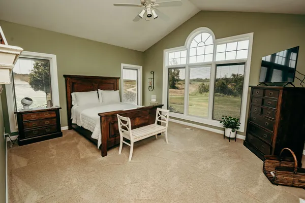 $849,900 | 241 Cottonwood Cove, Lynd, MN 56157