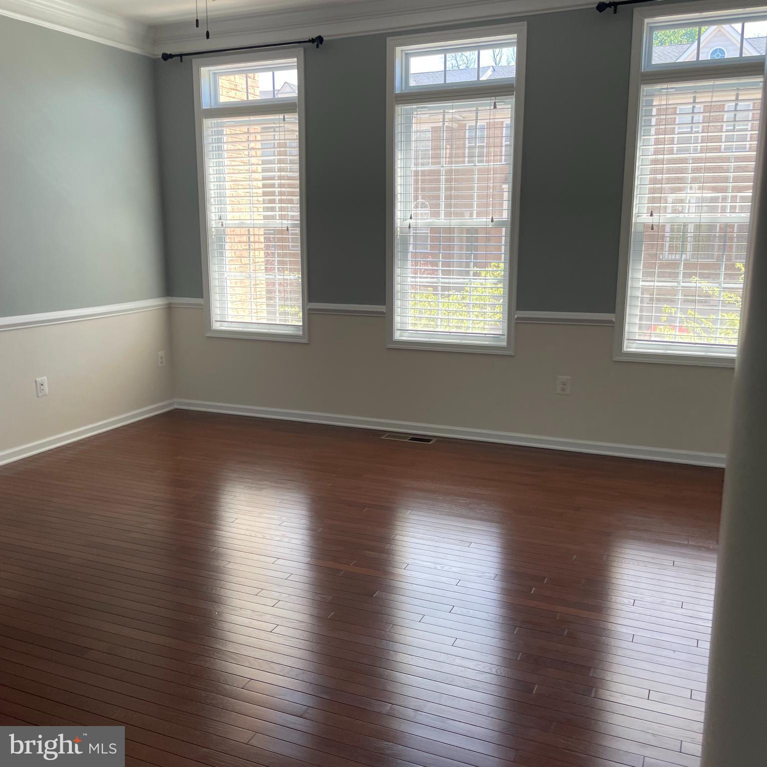210 Croft Square Purcellville, VA 20132 - Photo 2 of 16