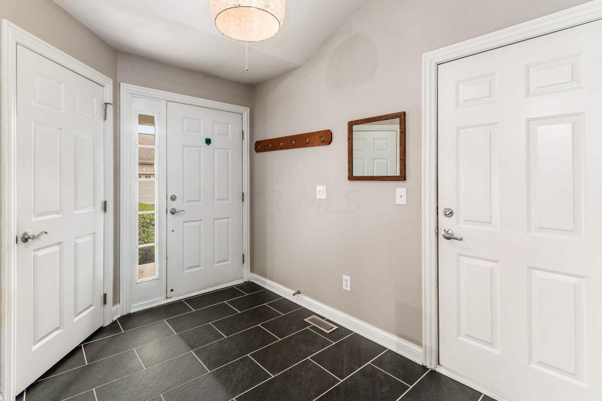 4896 Rays Circle Dublin, OH 43016 - Photo 4 of 45 Large welcoming entry