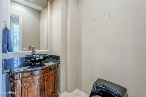 $1,150,000 | 8037 East Thorntree Drive, Scottsdale, AZ 85266