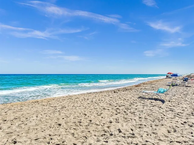 $445,000 | 1147 Hillsboro Mile, Unit 408, Hillsboro Beach, FL 33062