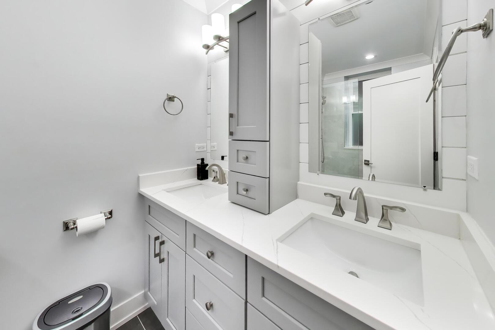 616 East 46th Street, Unit 2 Chicago, IL 60653 - Photo 17 of 27