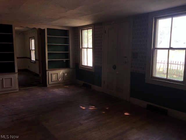 9908 Old State Road Chardon, OH 44024 - Photo 10 of 18