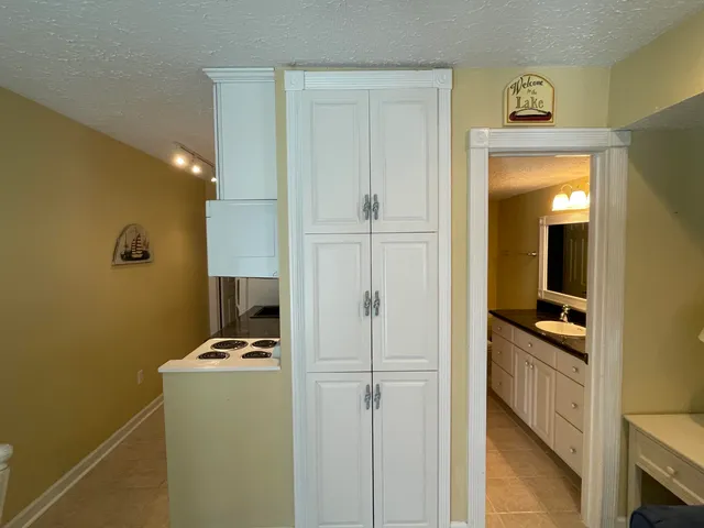a view of room with washer and dryer