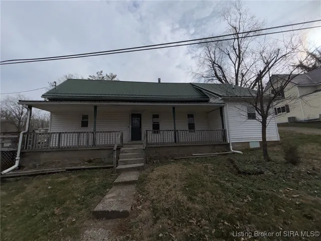 $81,000 | 108 Harrison Avenue Northwest, Depauw, IN 47115