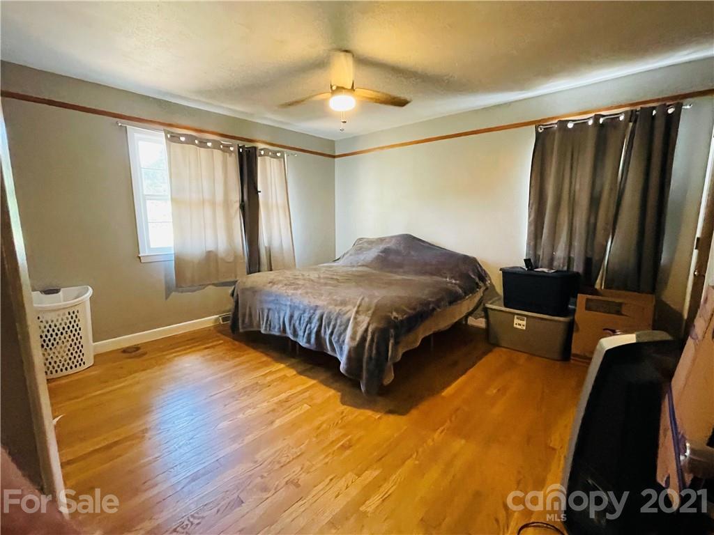 129 Leonhardt Road Morganton, NC 28655 - Photo 12 of 23 Gallery Image 12