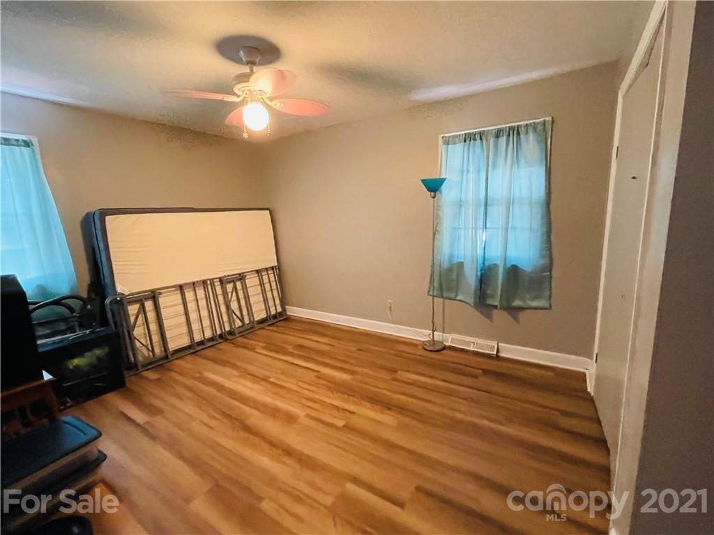 129 Leonhardt Road Morganton, NC 28655 - Photo 17 of 23 Gallery Image 17