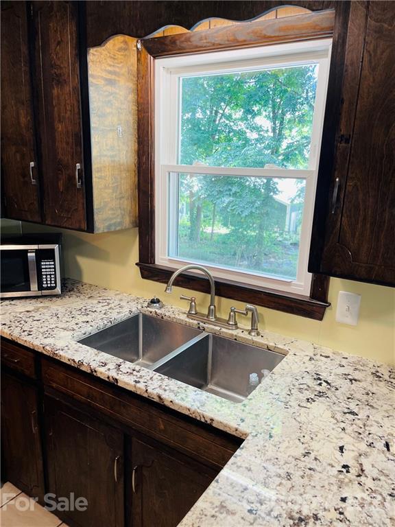129 Leonhardt Road Morganton, NC 28655 - Photo 8 of 23 Gallery Image 8