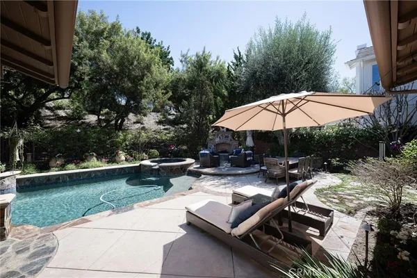 $2,288,000 | 24 Scarlet Maple Drive, Ladera Ranch, CA 92694
