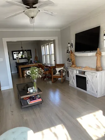 $2,300 | 5328 West Drummond Place, Unit 2, Chicago, IL 60639