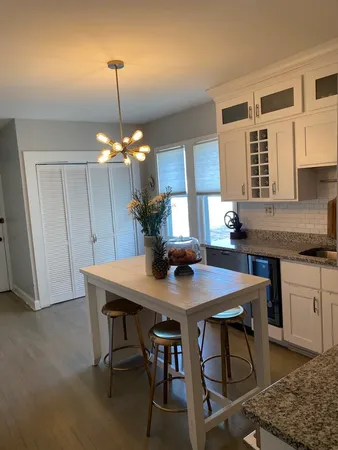 $2,300 | 5328 West Drummond Place, Unit 2, Chicago, IL 60639