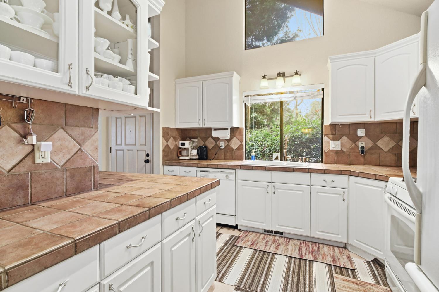 2240 Boyer Drive Carmichael, CA 95608 - Photo 13 of 41