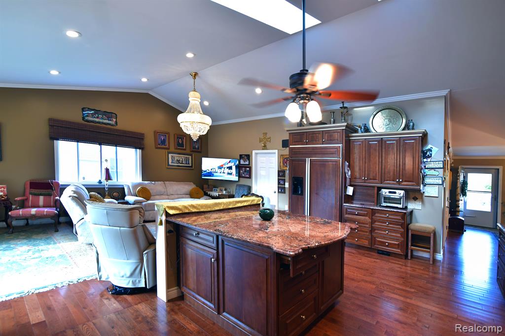 3239 Wren Lane Rochester Hills, MI 48309 - Photo 9 of 38