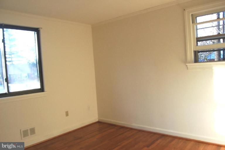 3813 Ridge Road Annandale, VA 22003 - Photo 11 of 30 Bedroom #2