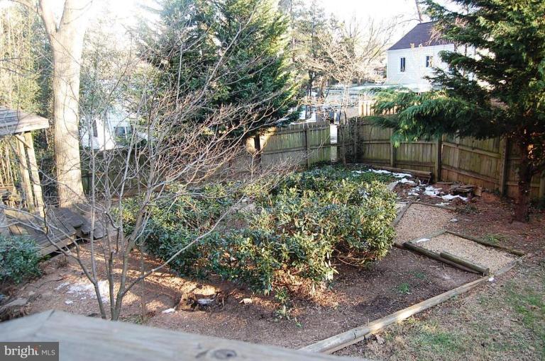 3813 Ridge Road Annandale, VA 22003 - Photo 26 of 30 Exterior #3
