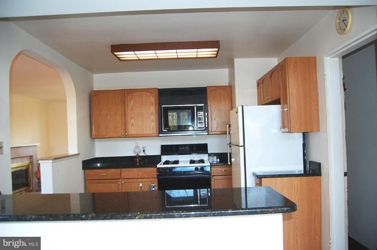 3813 Ridge Road Annandale, VA 22003 - Photo 4 of 30 Kitchen