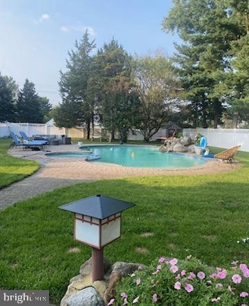 1 Elmwood Road Mount Laurel, NJ 08054 - Photo 39 of 44 a view of a garden with houses