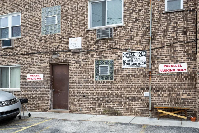 $175,000 | 2440 River Road, Unit 3E, River Grove, IL 60171