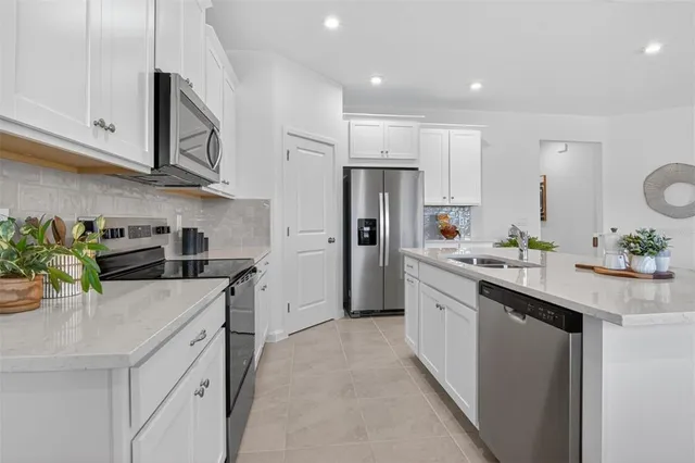 $439,990 | 428 Free Range Drive, Groveland, FL 34715