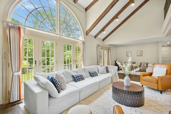 $3,595,000 | 11 Scotch Pine Circle, Wellesley, MA 02481